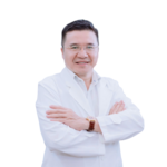 Bác sĩ Lê Trung Thứ is swapping clothes online from 