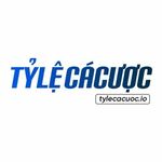 tylecacuocio is swapping clothes online from 