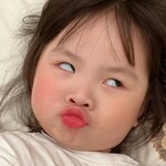 coranhu is swapping clothes online from 
