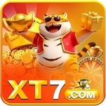 XT7 is swapping clothes online from 