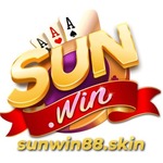 sunwin88skin is swapping clothes online from 