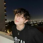 baccaratsitescm is swapping clothes online from 