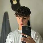 onlinebacarratcm is swapping clothes online from 