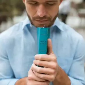 believingfaith is swapping clothes online from usa, 