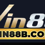 mediumcom1kj is swapping clothes online from 