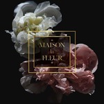 maison_la_fleur_flowers is swapping clothes online from 