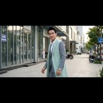 CEO Trương Gia Bảo is swapping clothes online from 