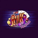 Rikvip  is swapping clothes online from 