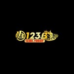 123B is swapping clothes online from 