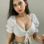 delhigal903 is swapping clothes online from 