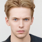 thatcherrobinson is swapping clothes online from 