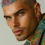 athier is swapping clothes online from 