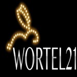 wortel21id is swapping clothes online from 