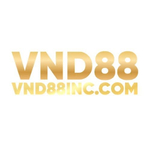 CEO Trần Minh Đức is swapping clothes online from 