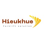 Xe Nâng Hiếu Khuê is swapping clothes online from 