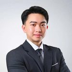 tranhoaianh is swapping clothes online from 