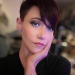 gracefully_insane92 is swapping clothes online from ROCHELLE, GA