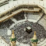 royaltawaf is swapping clothes online from 